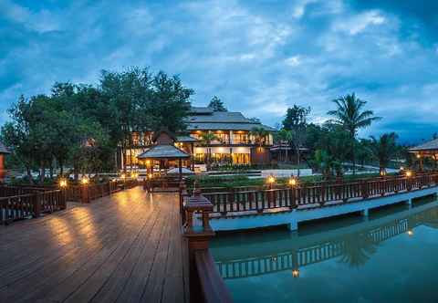 Kolam Renang Moon Terrace Resort & Hotel