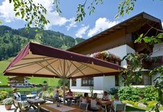 Others 7 Pension Neumayr