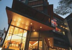 อื่นๆ 2 The Proud Exclusive Hotel