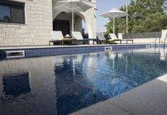 Others 6 Villa-Azalea