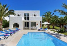 Lain-lain 2 Cova Blanca