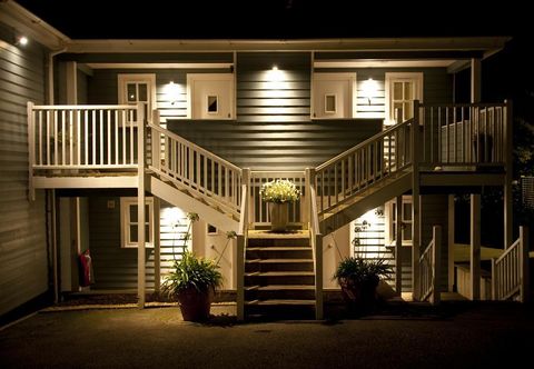 Lain-lain Driftwood Hotel