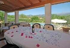 Others 6 Roura - Six Bedroom