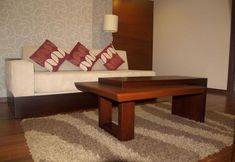 Others 6 HB Sopocachi