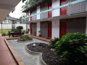 อื่นๆ 4 Epsom Motel