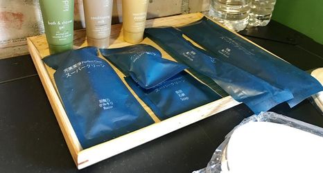 Others 2 Travel Charger Hostel