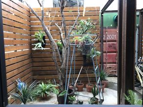 Lain-lain 4 Travel Charger Hostel