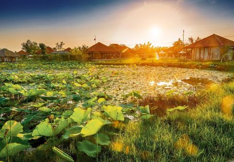 Others Allamanda Estate