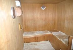 Others 7 Hotel Best Price Kochi