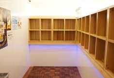 Others 6 Capsule Hotel 310