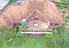 Others 5 Vila Bunga Merah Gelatik