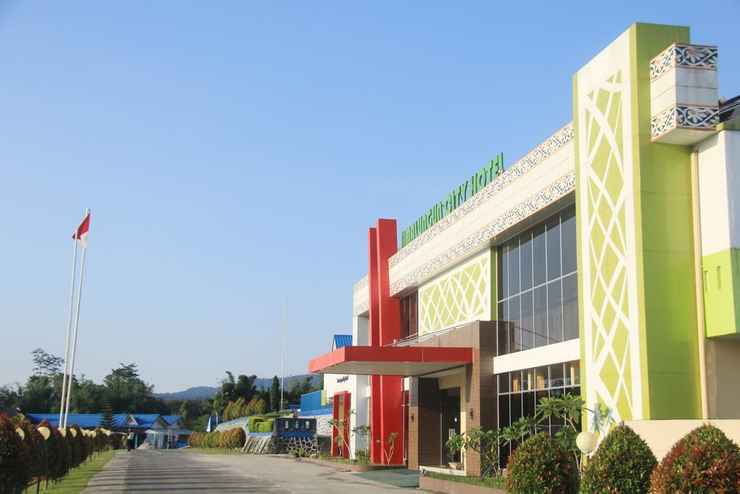 EXTERIOR_BUILDING Simalungun City Hotel