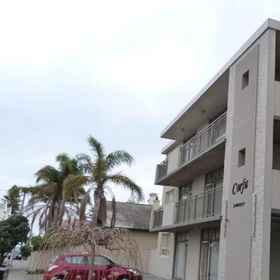 Glenelg Holiday Apartments - Corfu 1, Hotel West Beach