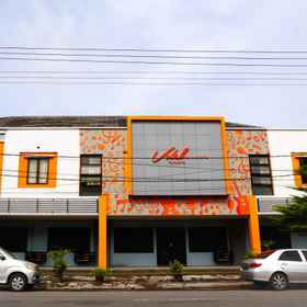 Grand Hotel1 , 飯店Musholla Al Burhany Rejosari