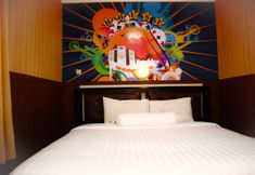 Others 7 Grand Hotel