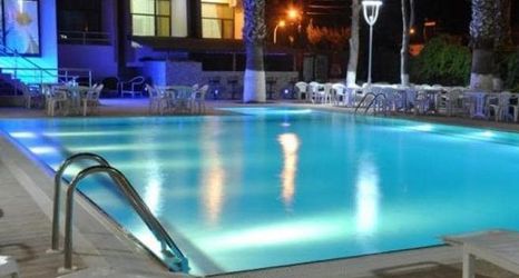 其他 2 Happy Family Apart