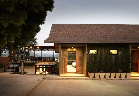 Exterior Cocoa Valley Resort
