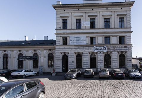 อื่นๆ Locomotive Hostel