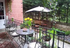 Others 4 Whatever Art B&B