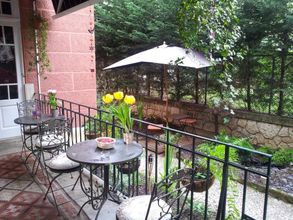 Others 4 Whatever Art B&B