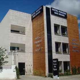 Hotel Paraíso Das Águas1 , 飯店图卡诺