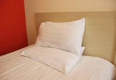 Others 7 Hanting Express Shijiazhuang Zhongshan North Men Street