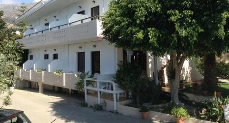 기타 2 Studios Stella