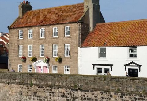 Others The Walls Bed and Breakfast