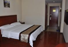 Others 6 GreenTree Inn Tianjin Wuqing District Jinghu Park Shell Hotel