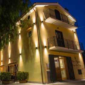 Rianna Rooms & Breakfast1 , 飯店纸博物馆