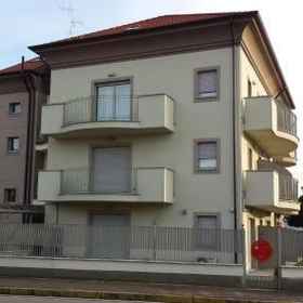 Residence Luna Di Monza 1, Hotel Muggiò