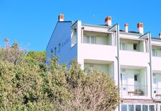 Others 3 Hotel Aurora