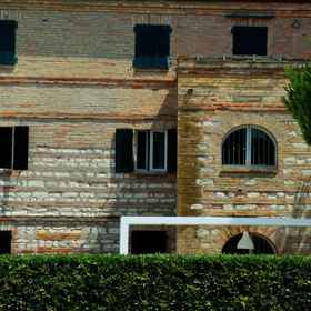 Lido Azzurro 1, pangsapuri Monte San Vito