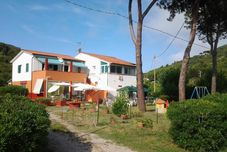 Lain-lain Hotel Rustichello