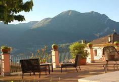 Others 2 B&B Cherry En Rose