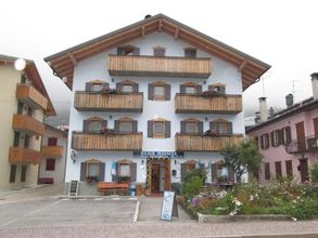 Others 4 Meublè Blue House