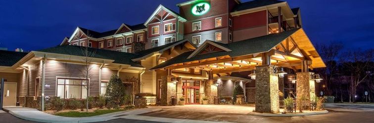 อื่นๆ Black Fox Lodge Pigeon Forge, Tapestry Collection By Hilton