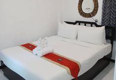 Others 3 Vlodge House