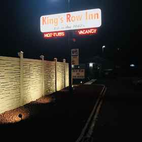 Kings Row Inn1 , 飯店布拉甘萨茶