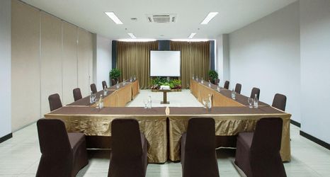 Others 2 Rooms Inc Btc Pasteur