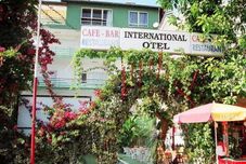 Lain-lain International Otel