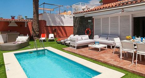 Others 2 Deluxe Villa At The Beach Front - Five Bedroom