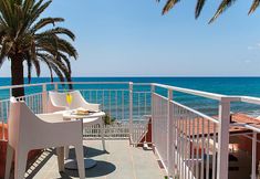 Others 3 Deluxe Villa At The Beach Front - Five Bedroom