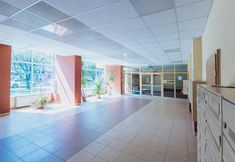 อื่นๆ 2 P&O Zelazna