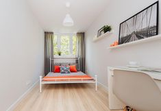 อื่นๆ 7 P&O Zelazna