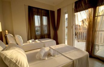 อื่นๆ 4 Villa Aylin