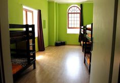 Khác 5 Hostel Giraffe