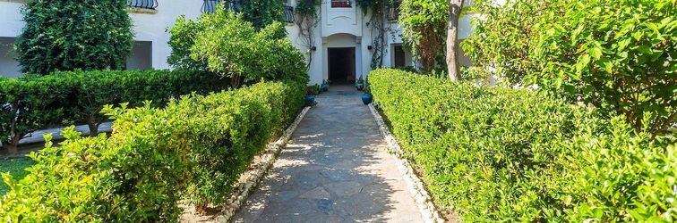 Others Seaside Resort