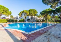 Others 5 Seaside Resort