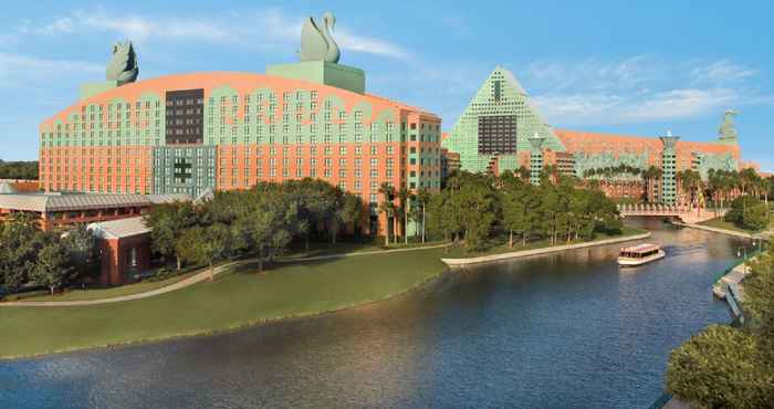 Bangunan Walt Disney World Swan And Dolphin Resort